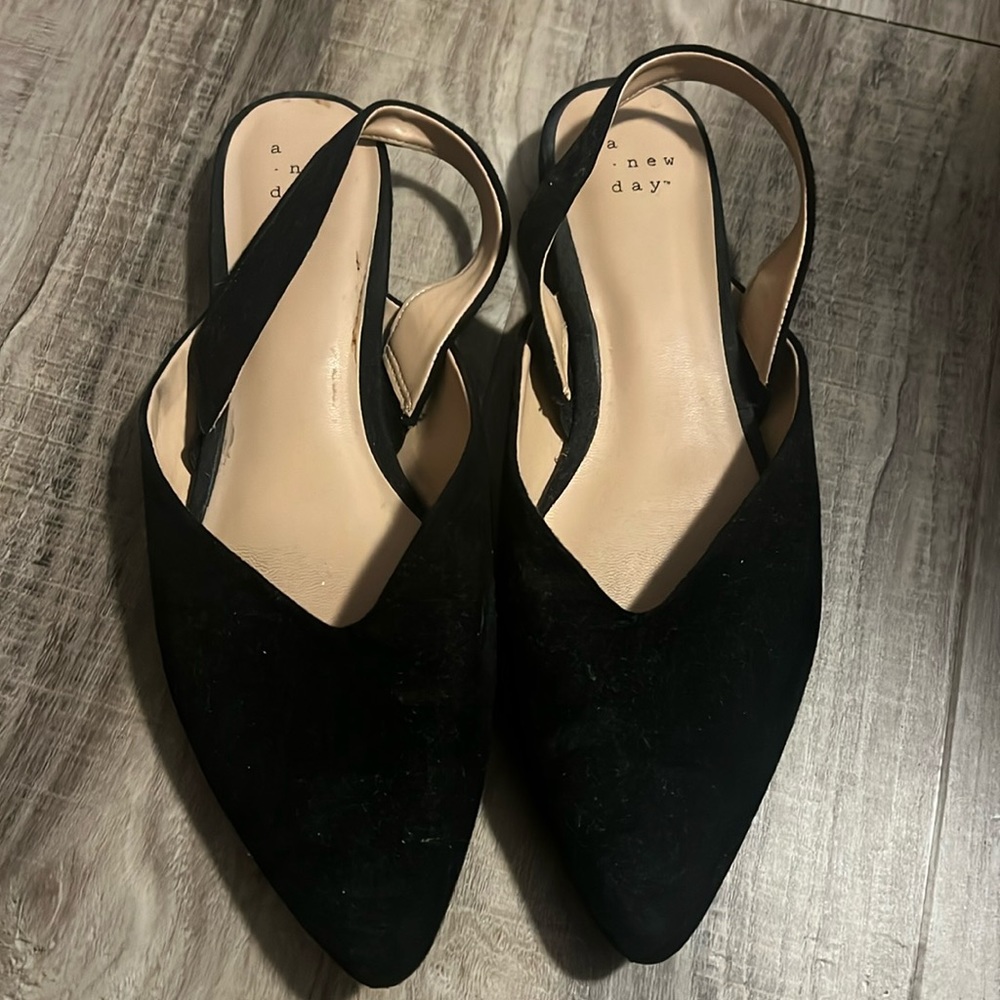 Strapy Flats
